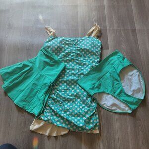 Vintage-Style Polka Dot Tankini Swimsuit Set Size L Diviine Modes